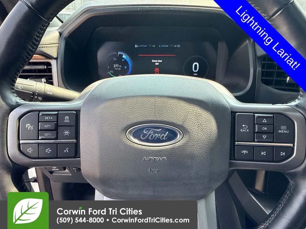 Certified Used 2022 White Metallic Ford Lariat image 12