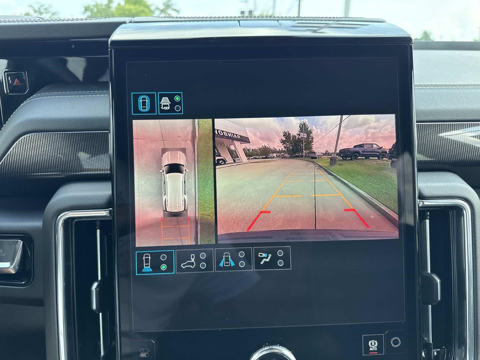 2026 GMC Yukon Elevation - Photo 18