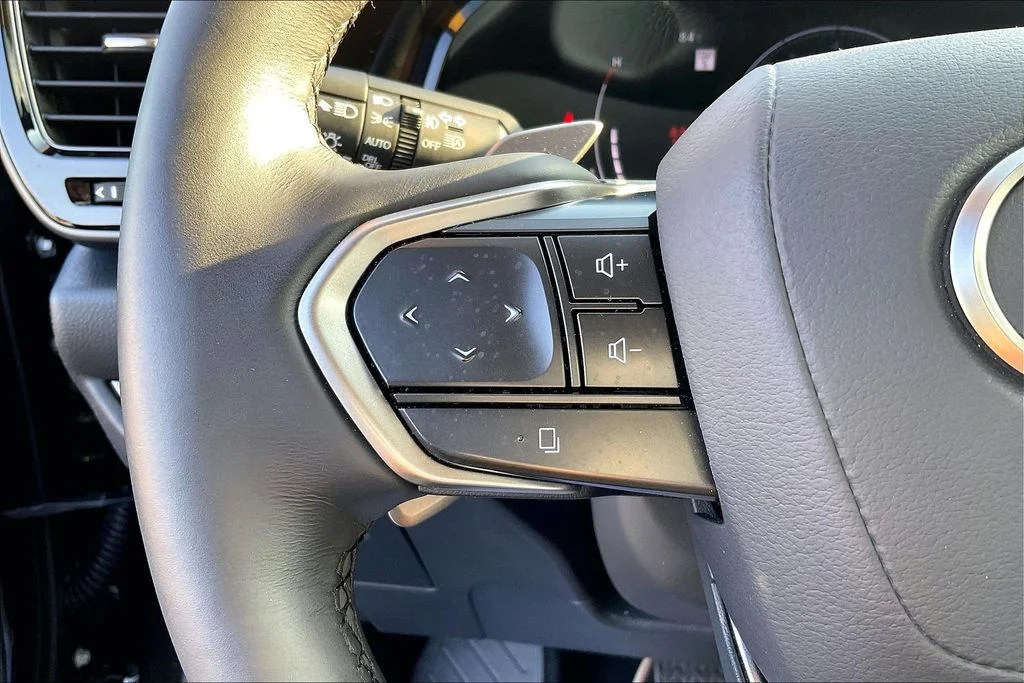 Used 2025 Black Lexus 350 Premium image 20
