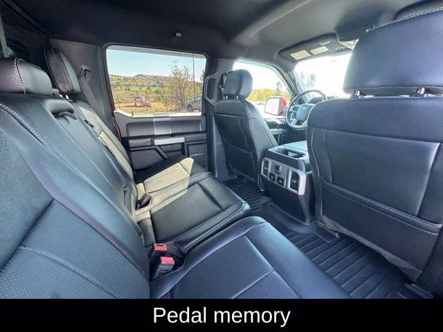 Used 2019 Red Ford Lariat image 27