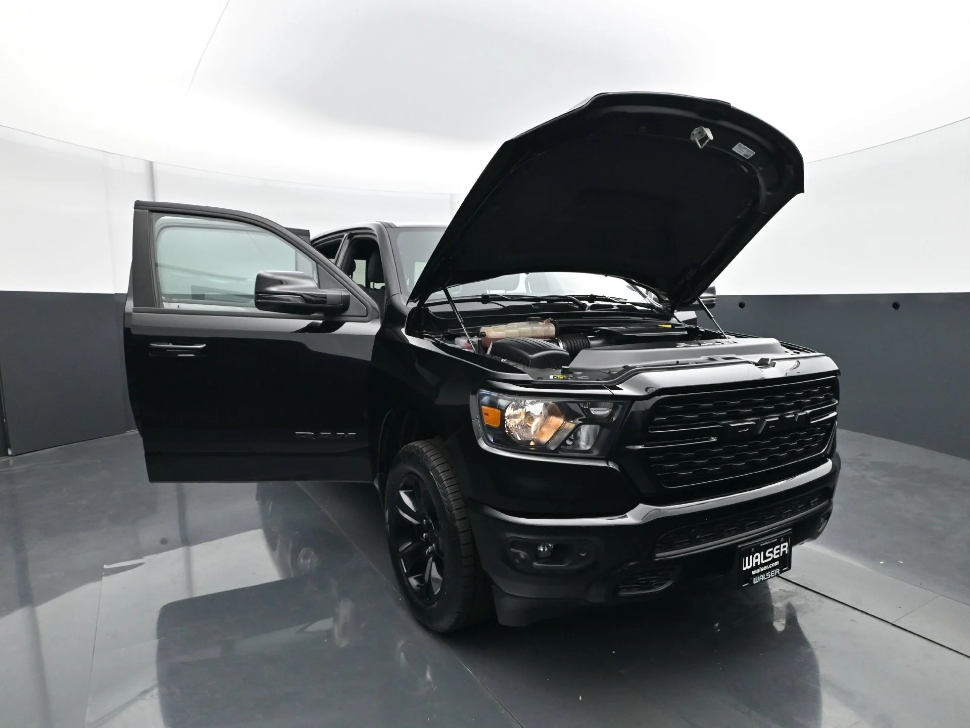 Used 2023 Diamond Black Crystal Pearlcoat Ram Big Horn/Lone Star image 39