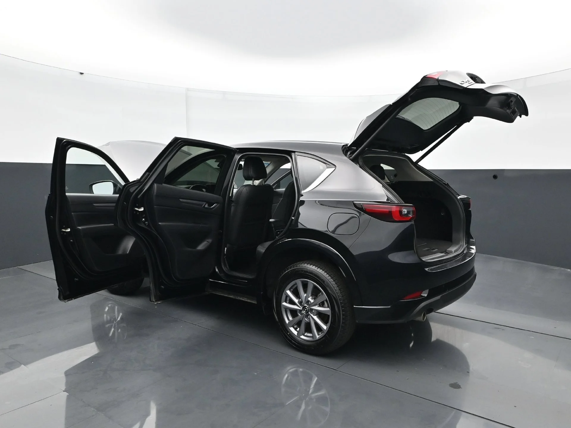 Used 2025 Jet Black Mica Mazda 2.5 S Preferred Package image 31
