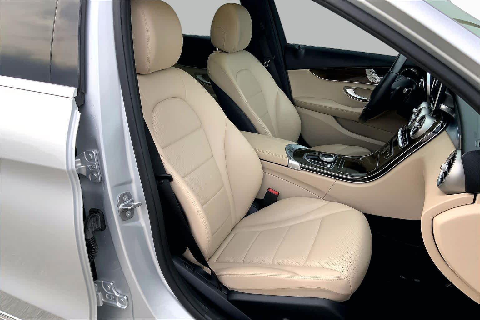 Used 2018 Iridium Silver Metallic Mercedes-Benz C 300 image 17
