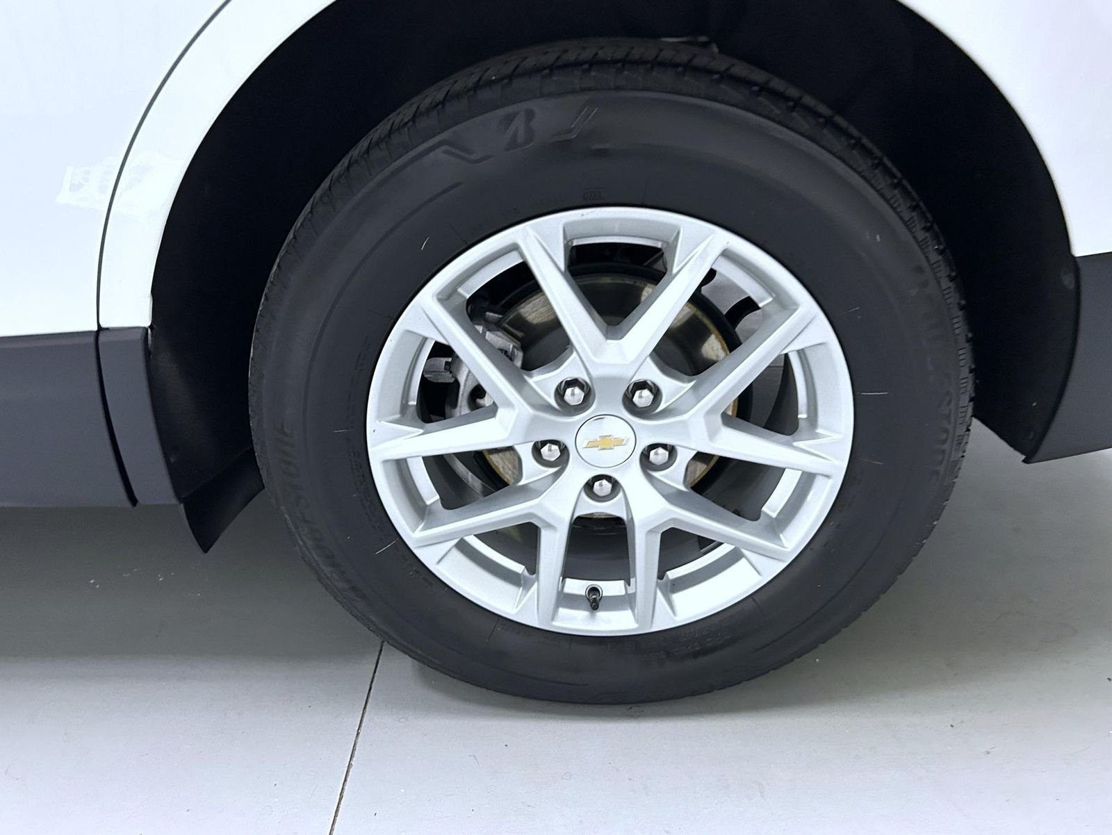 Used 2023 White Chevrolet LT image 23