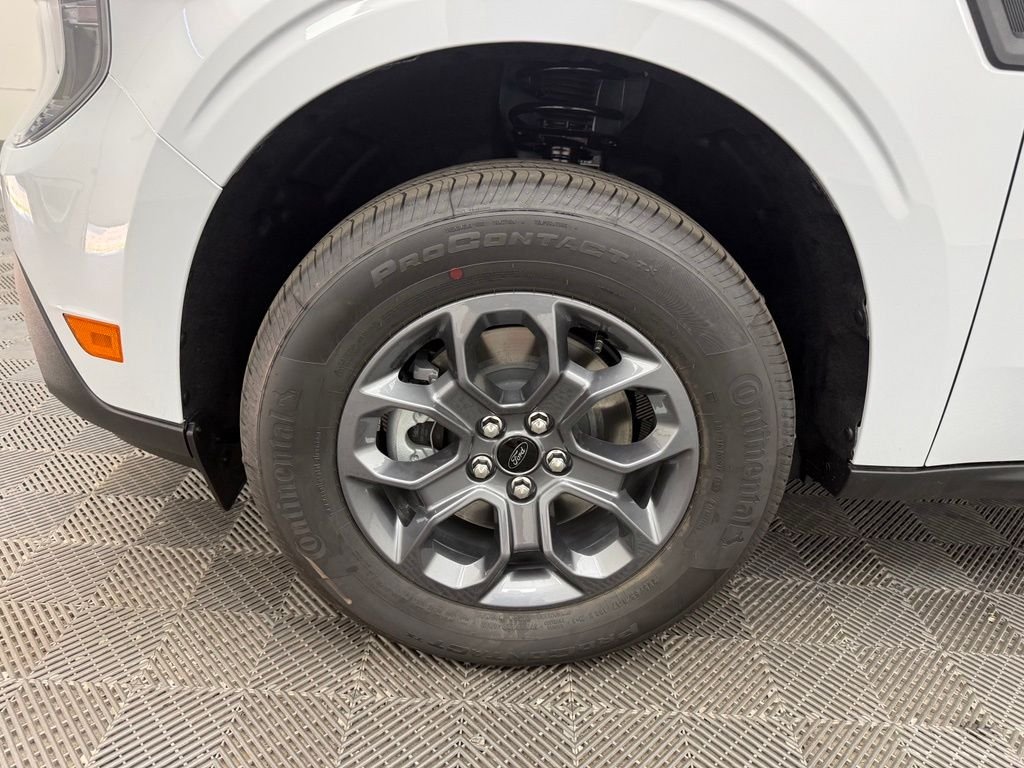 New 2026 White Ford XLT image 16