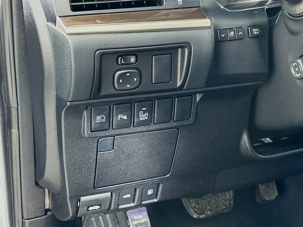 Used 2017 Gray Lexus 350 image 10