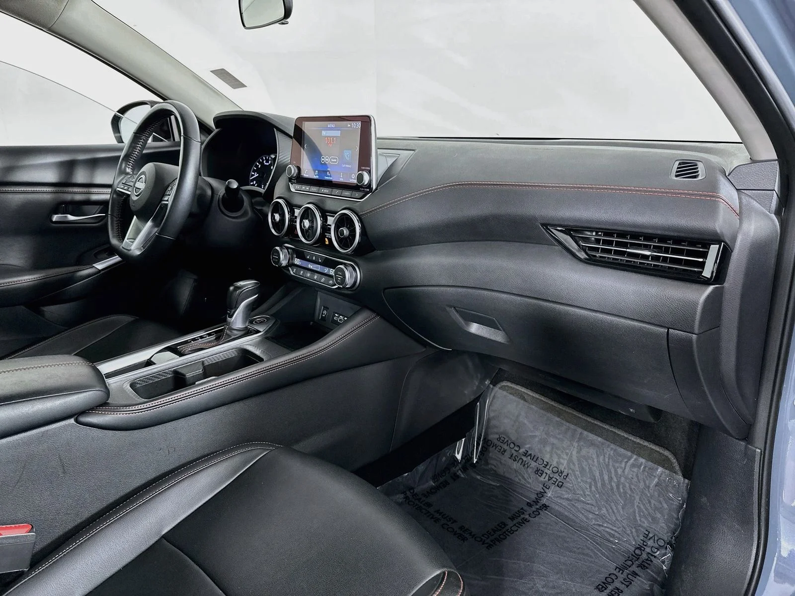 Used 2025 Atlantic Gray Metallic Nissan SR image 29