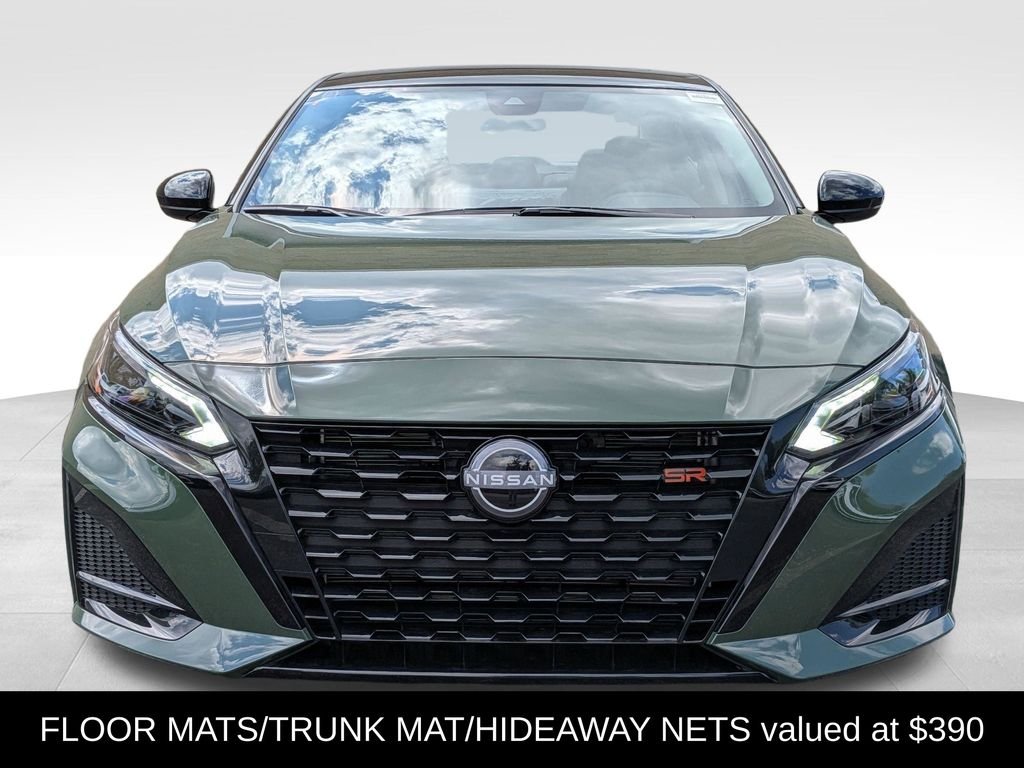 New 2026 Green Metallic Nissan 2.5 SR image 8