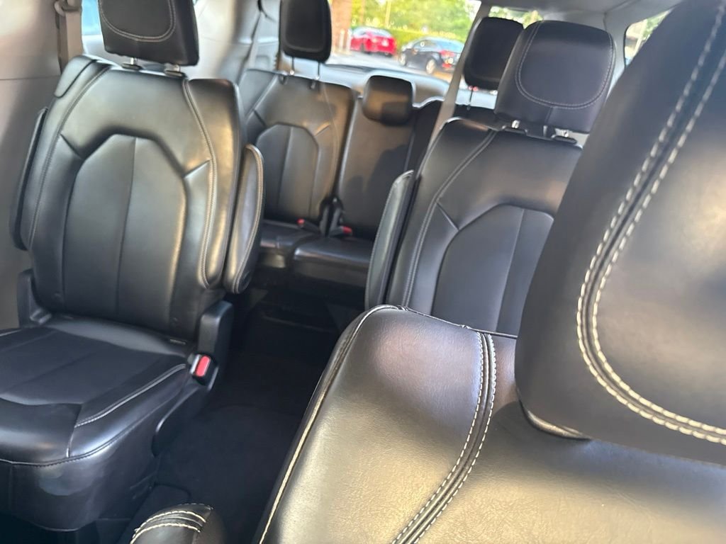 Used 2023 White Chrysler Touring L image 35