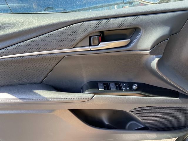 New 2026 Heavy Metal with Midnight Black Metallic roof Toyota XSE image 15
