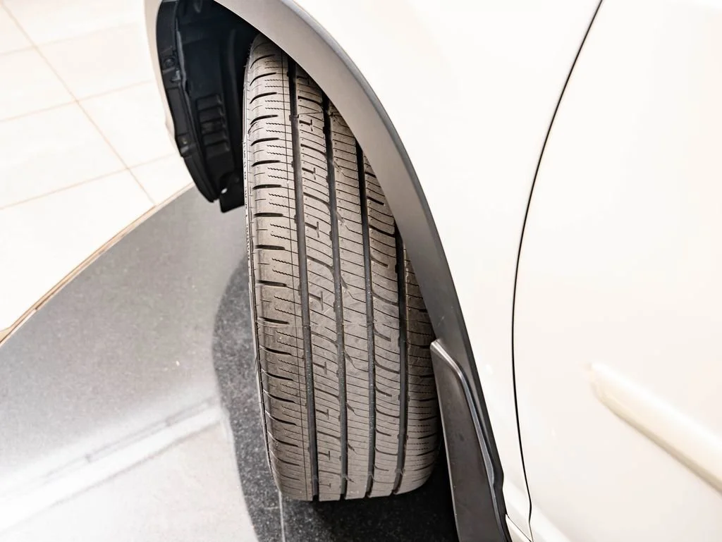 Used 2017 Blizzard Pearl Toyota Limited image 55
