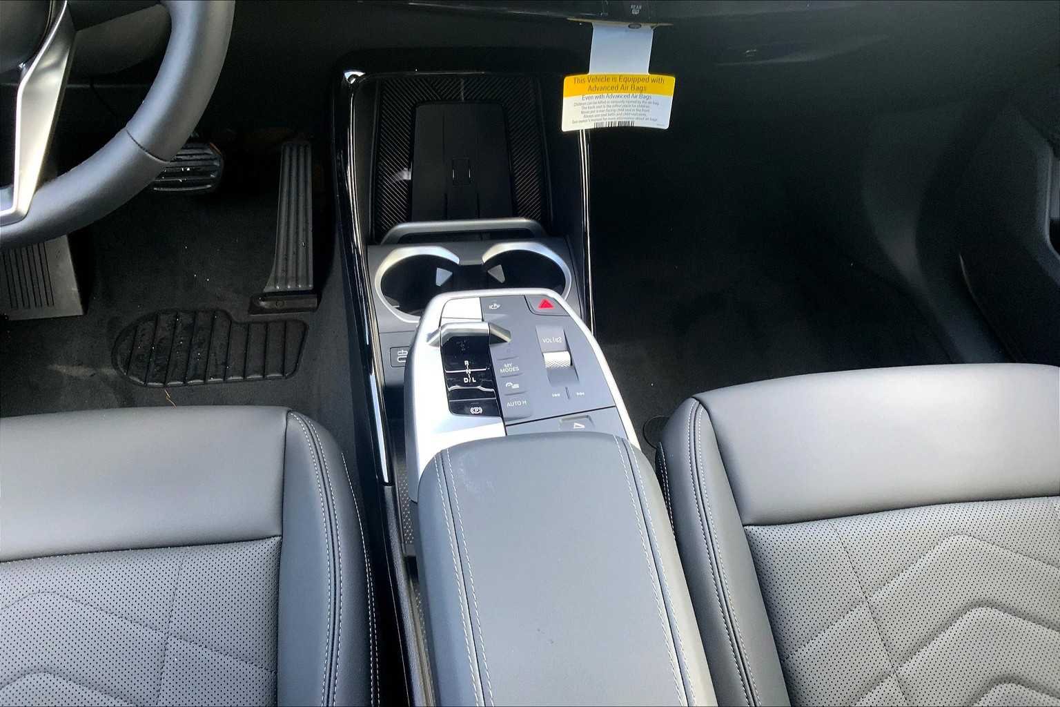 Used 2026 Skyscraper Grey Metallic BMW xDrive28i image 14