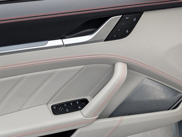 Used 2023 Agate Grey Metallic Porsche Carrera 4S image 20