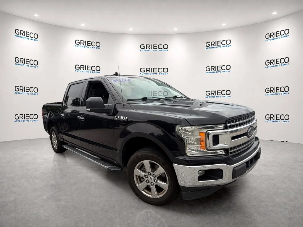 Used 2019 Black Ford XLT image 1
