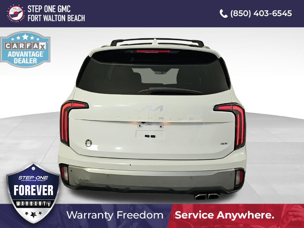 Used 2023 White Kia SX-Prestige image 7