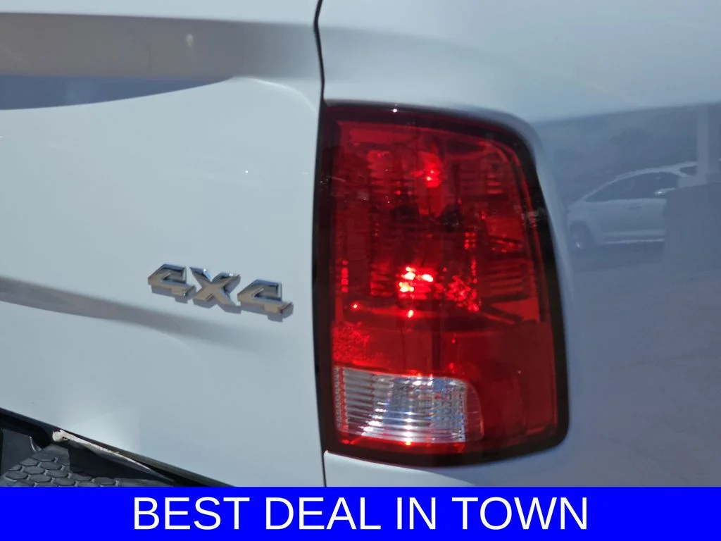 Used 2022 White Ram SLT image 39