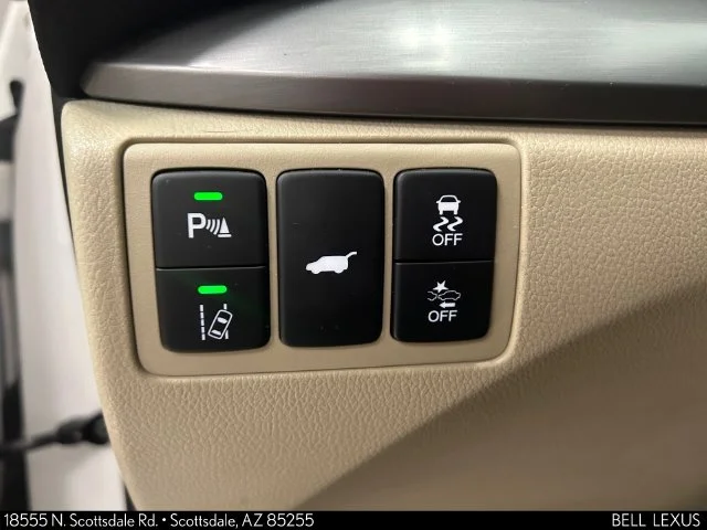 Used 2017 White Acura Advance Package image 25