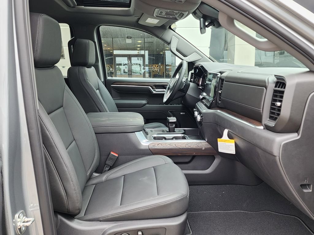 2026 GMC Sierra 1500 SLT - Photo 39