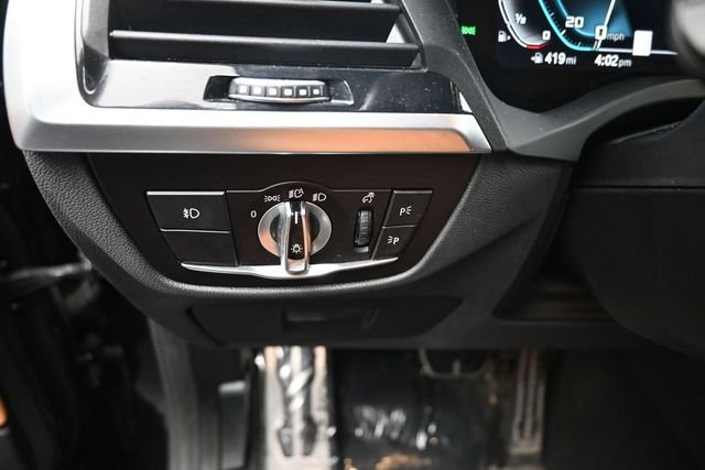 Used 2021 Black BMW M40i image 17