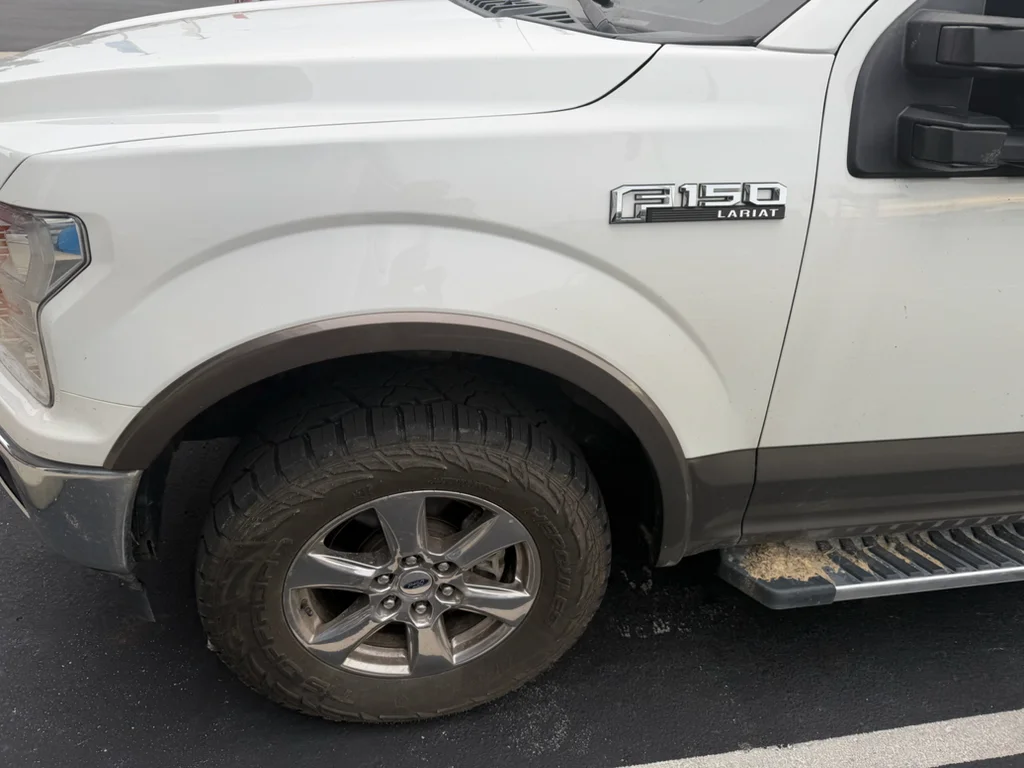 Used 2020 White Ford LARIAT image 3