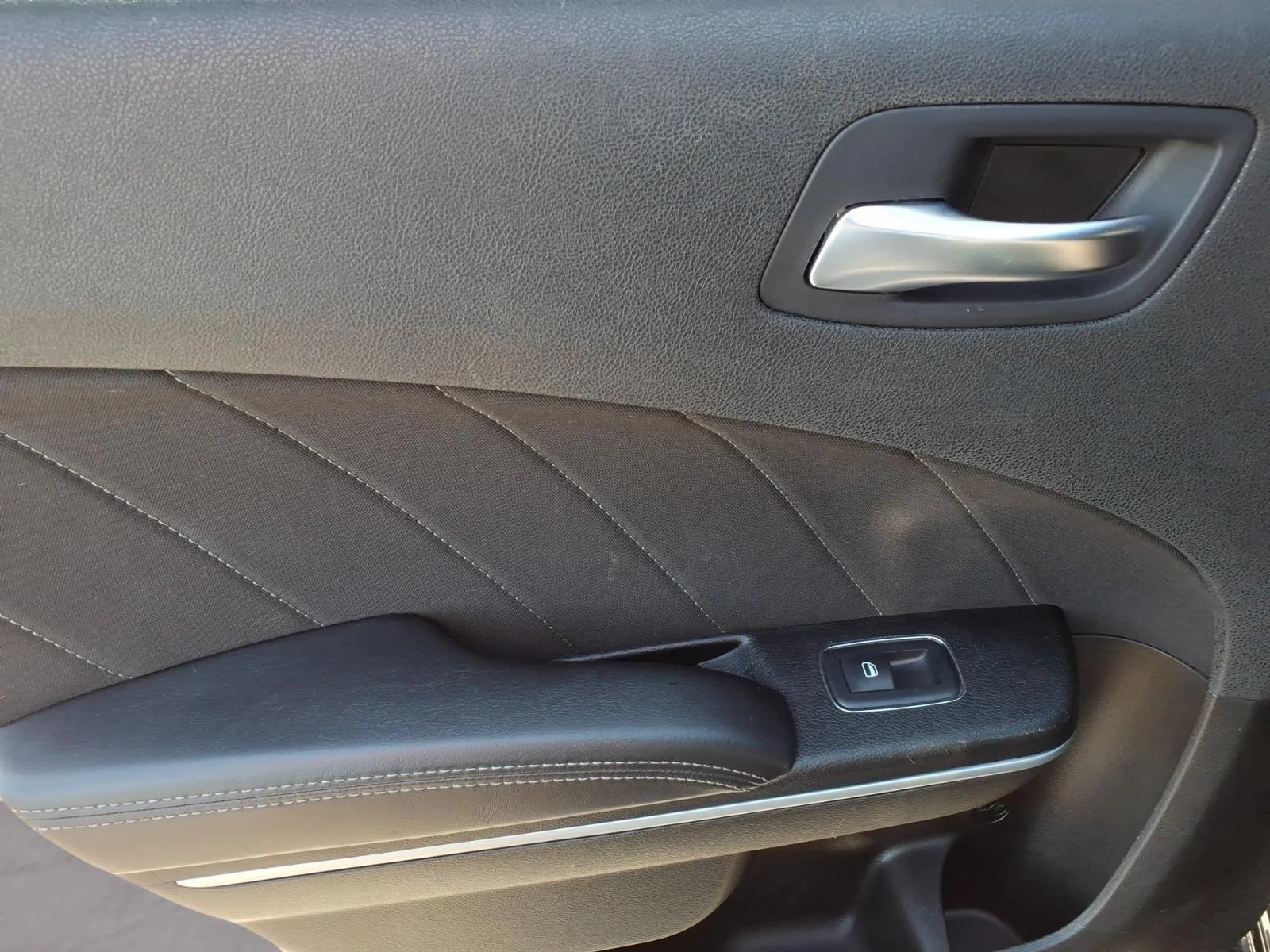Used 2023 Pitch Black Clearcoat Dodge Scat Pack image 9
