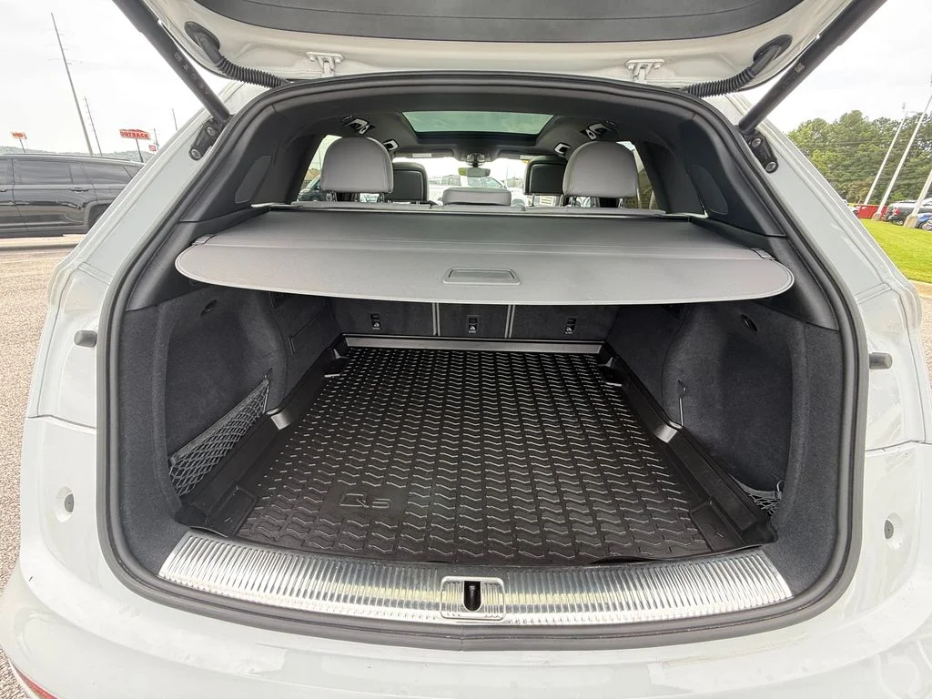 Used 2025 White Audi Premium Plus image 42