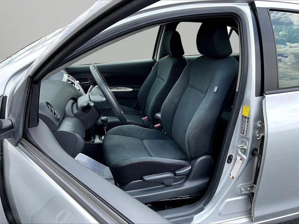 Used 2010 Silver Toyota Base image 18