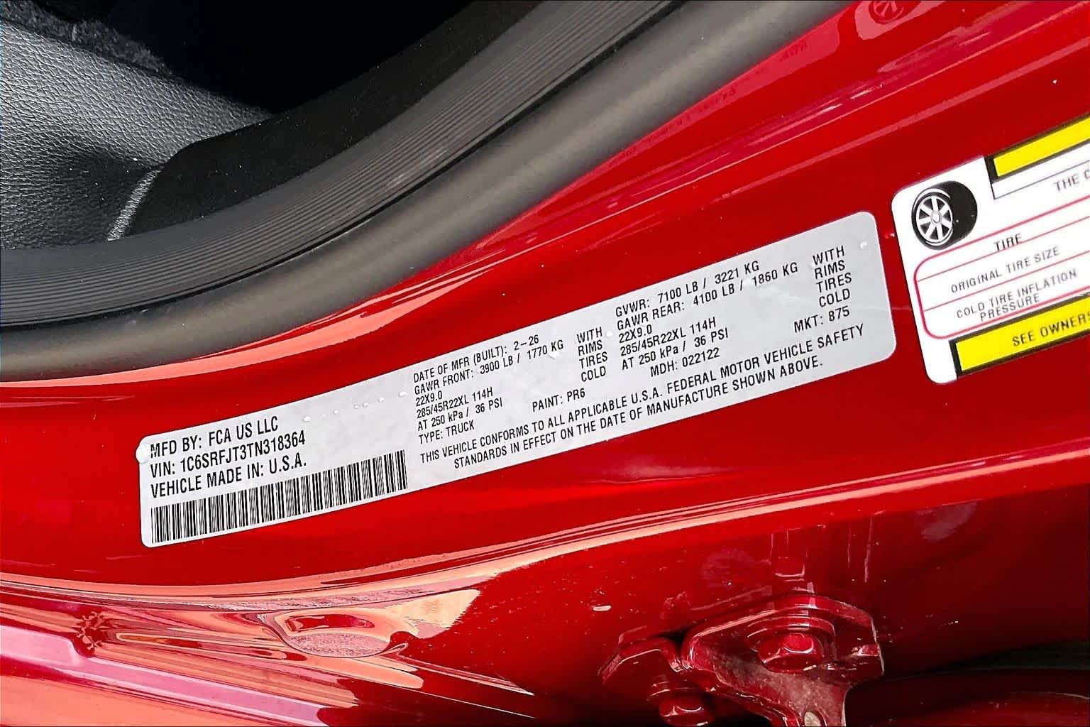 New 2026 Molten Red Pearl-Coat Exterior Paint RAM Laramie image 20
