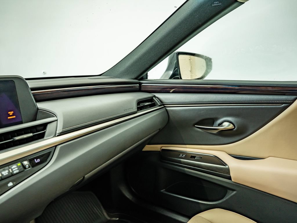 Used 2019 Gray Pearl Lexus 350 image 30