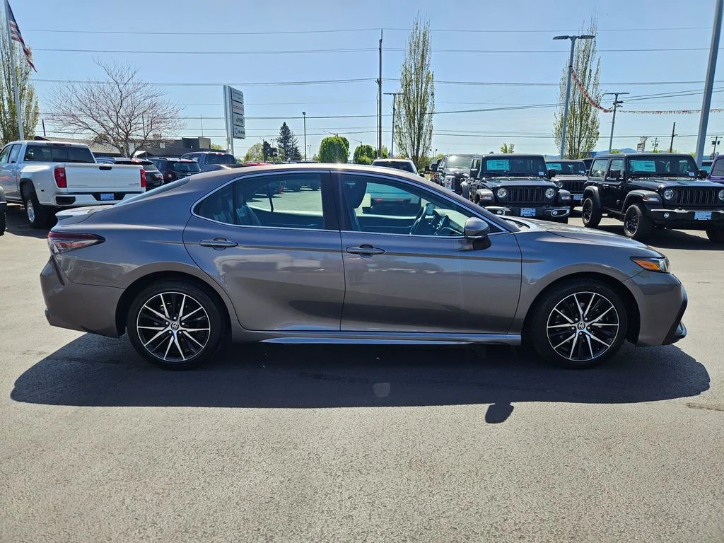 Used 2024 Predawn Gray Mica Toyota SE image 7