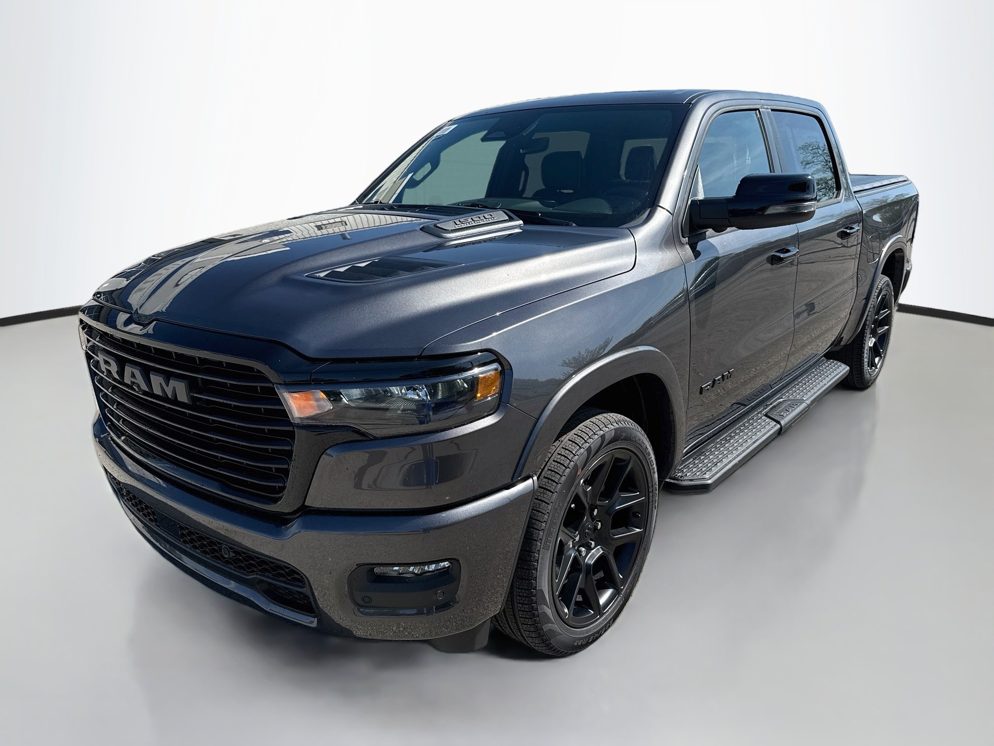 New 2027 Granite Crystal Metallic Clear-Coat Exterior Paint RAM Laramie image 8