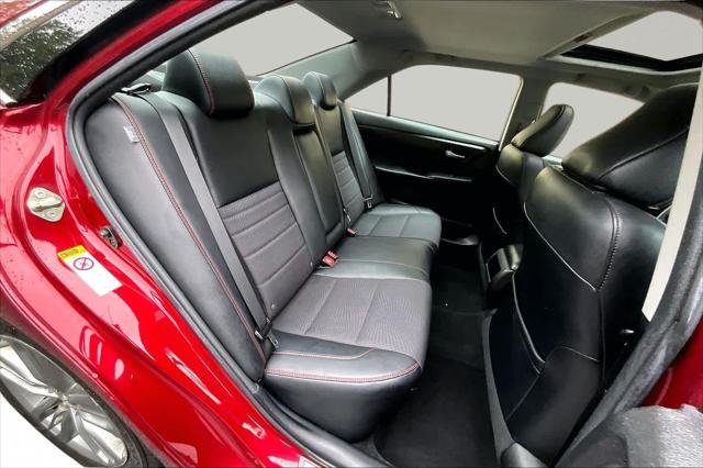 Certified Used 2017 RUBY FLARE PEARL Toyota  image 20