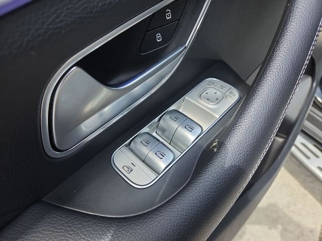 Used 2022 Black Mercedes-Benz GLE 450 image 13