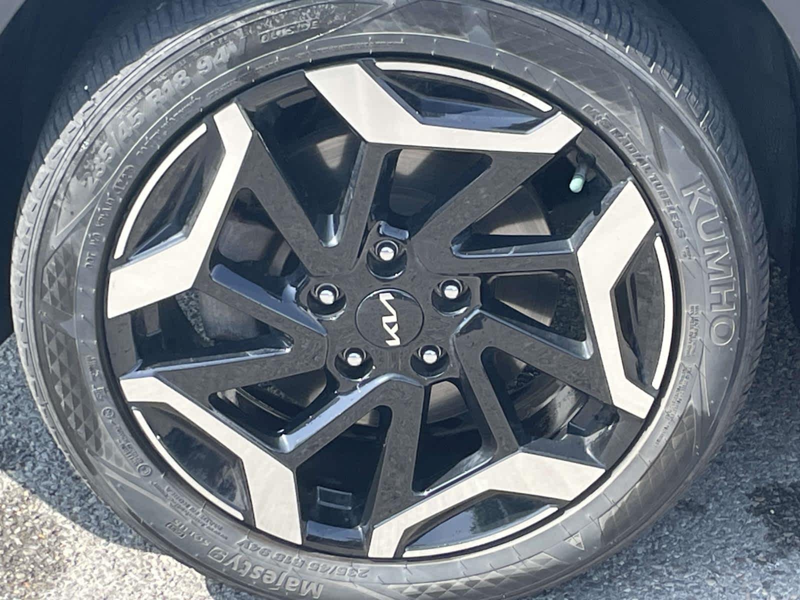 Certified Used 2024 Steel Gray Kia SX image 19