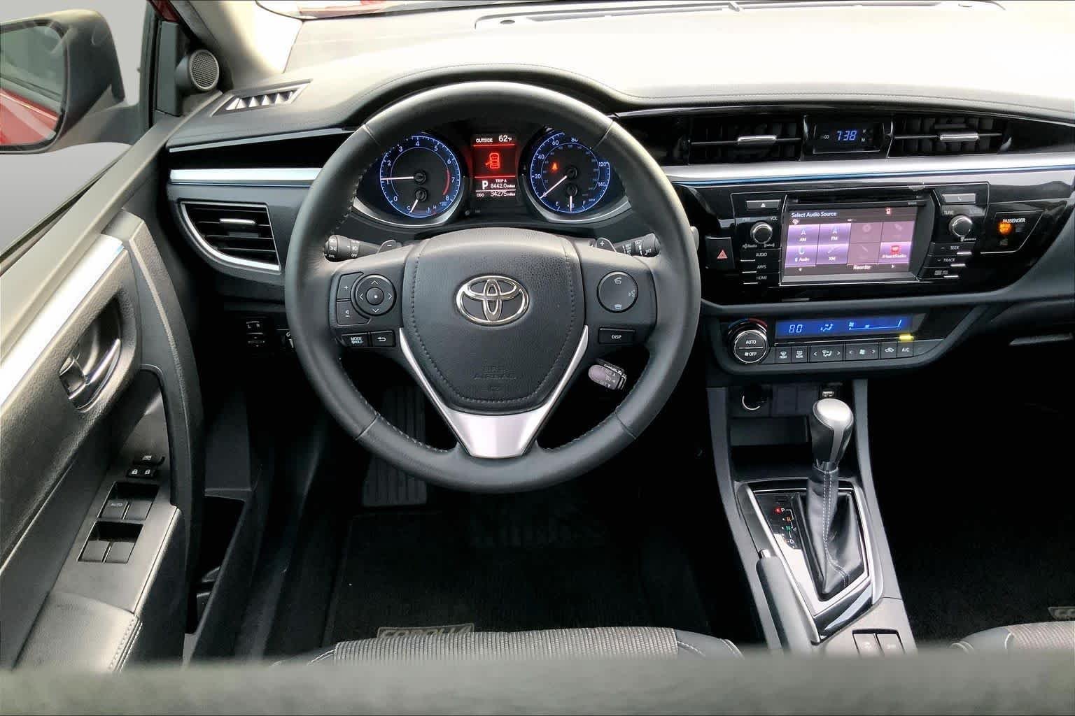 Used 2016 Barcelona Red Metallic Toyota S Plus image 6