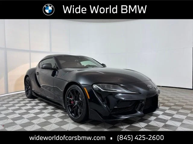 2026 Toyota Supra 3.0 Premium's photo