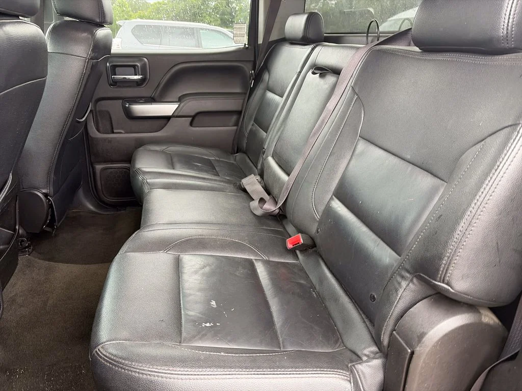 Used 2017 Black Chevrolet LT image 28