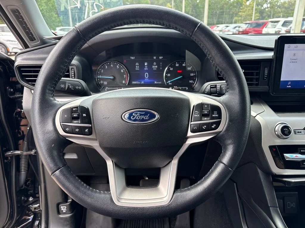 Certified Used 2023 Black Ford XLT image 17