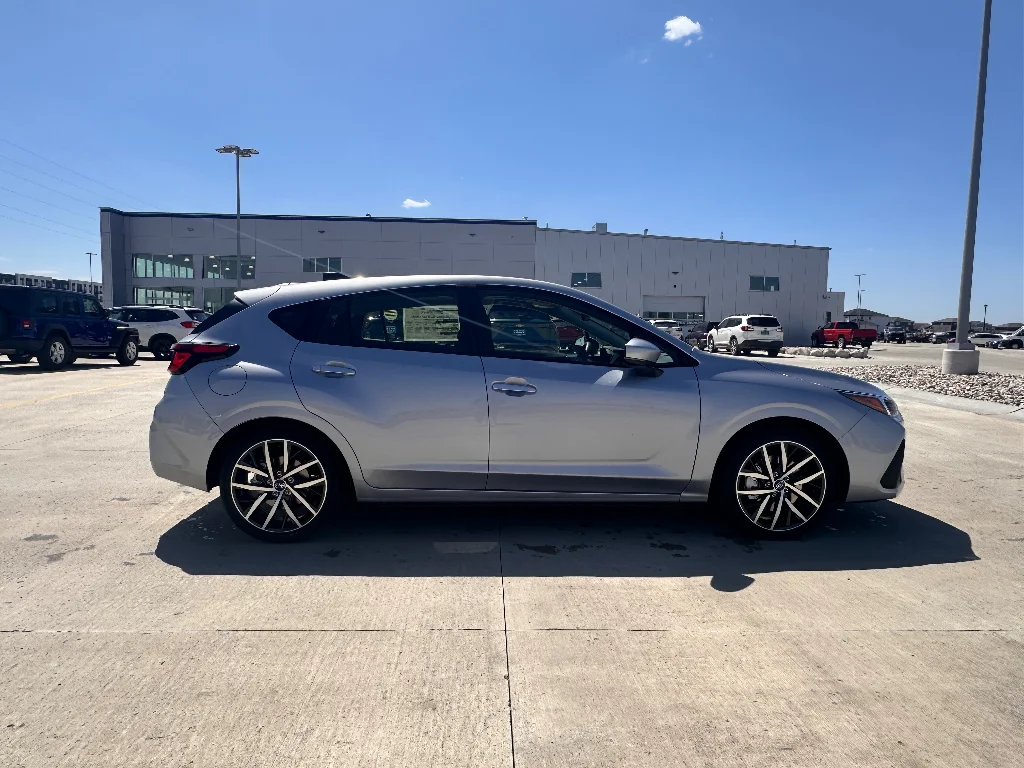 New 2026 ICE SILVER METALLIC Subaru Sport image 4