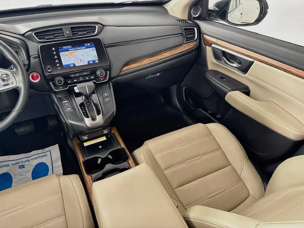Certified Used 2021 White Honda Touring image 29