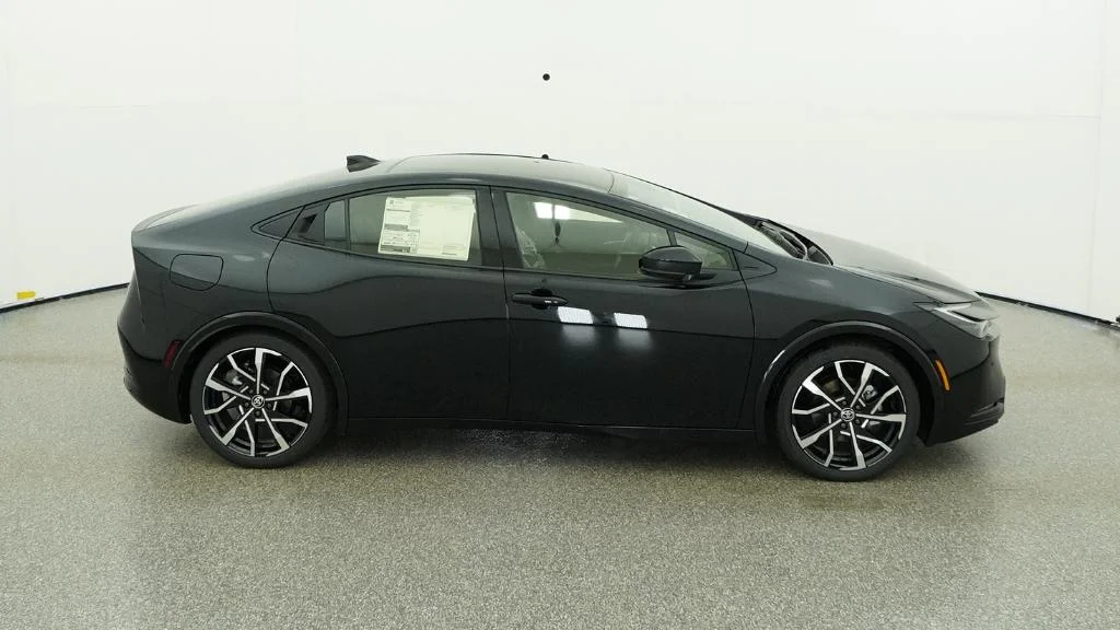 New 2026 Midnight Black Metallic Toyota XSE image 5