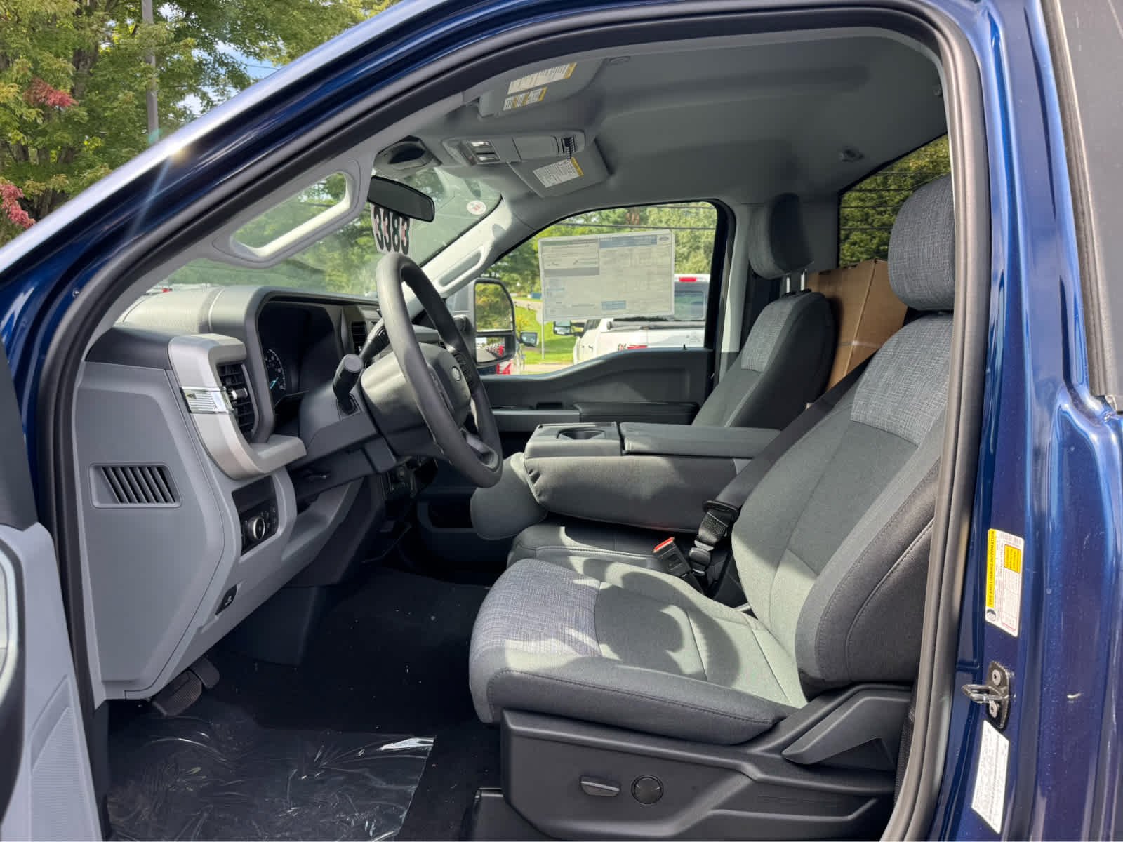 New 2027 Neptune Blue Ford XLT image 10