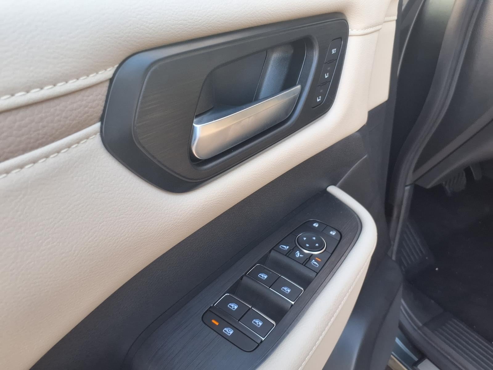 2026 Nissan Armada Platinum Gray at Robbins Nissan