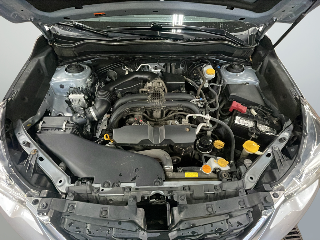 Used 2018 Silver Subaru 2.5i image 35