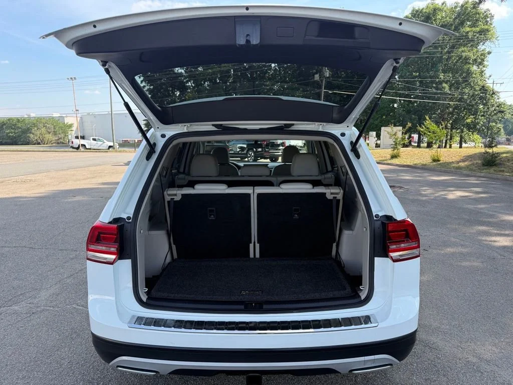 Used 2019  Volkswagen 3.6L V6 SE image 32