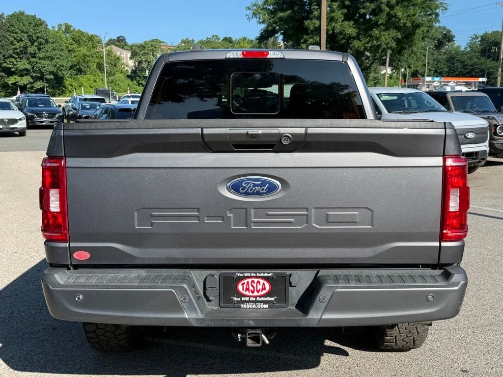 Used 2021 Gray Ford XLT image 9
