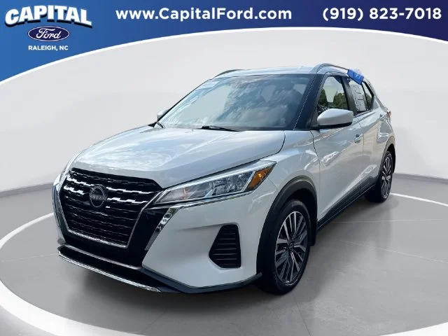 Used 2024 White Nissan SV image 1