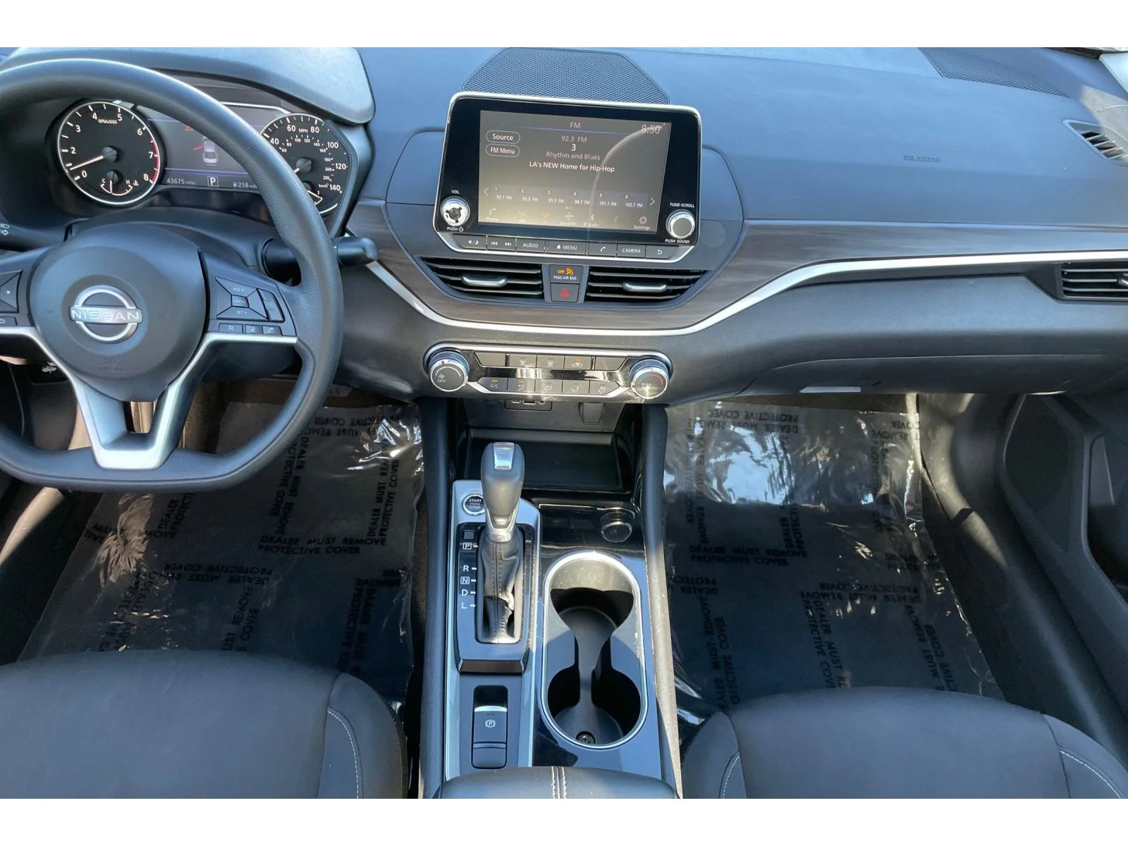 Used 2024 Gun Metallic Nissan 2.5 SV image 14