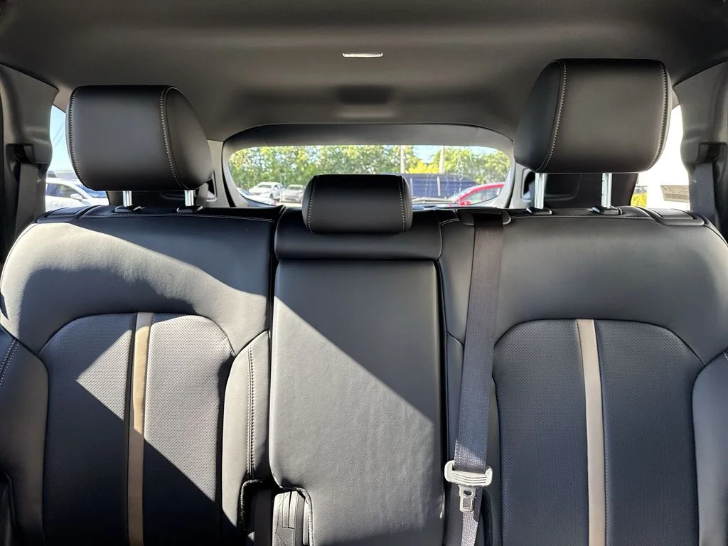 New 2026 Platinum Mazda 3.3 Turbo Premium Plus AWD image 18