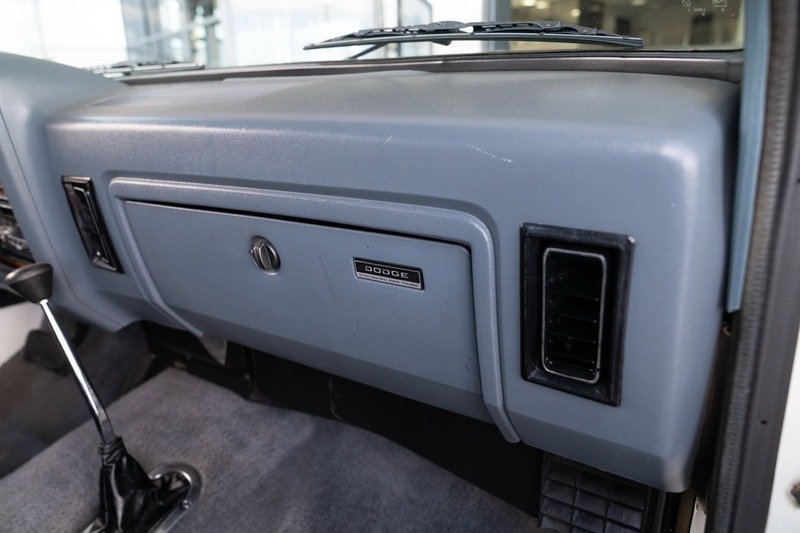 1988 Dodge Ramcharger - Photo 43